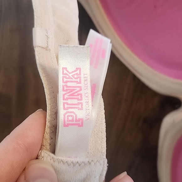 PINK VICTORIA SECRET STRAPLESS BRA - Picture 3 of 4